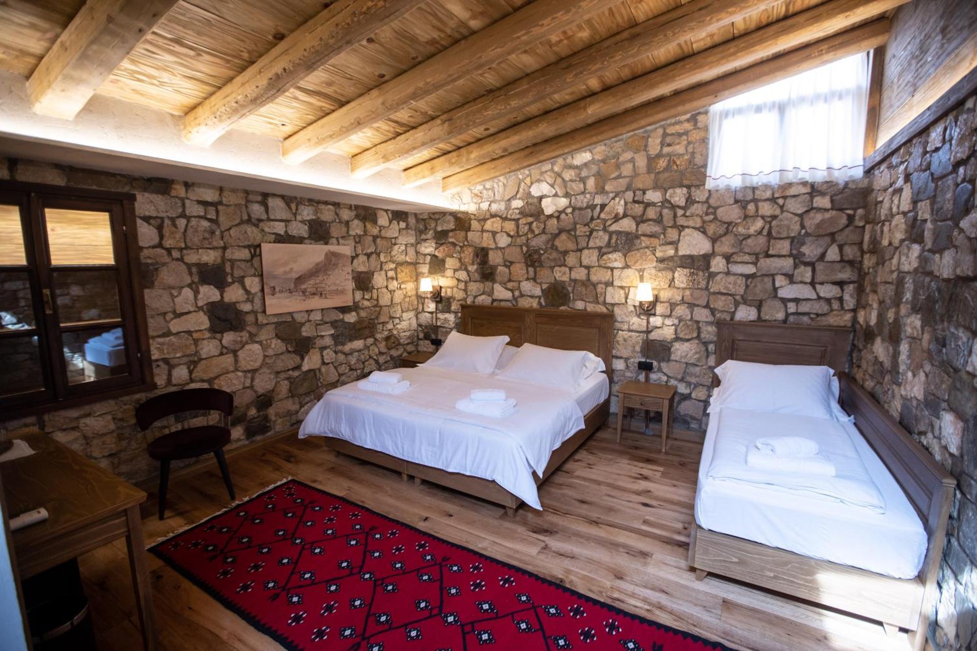 Vista Boutique Hotel Berat Eksteriør bilde