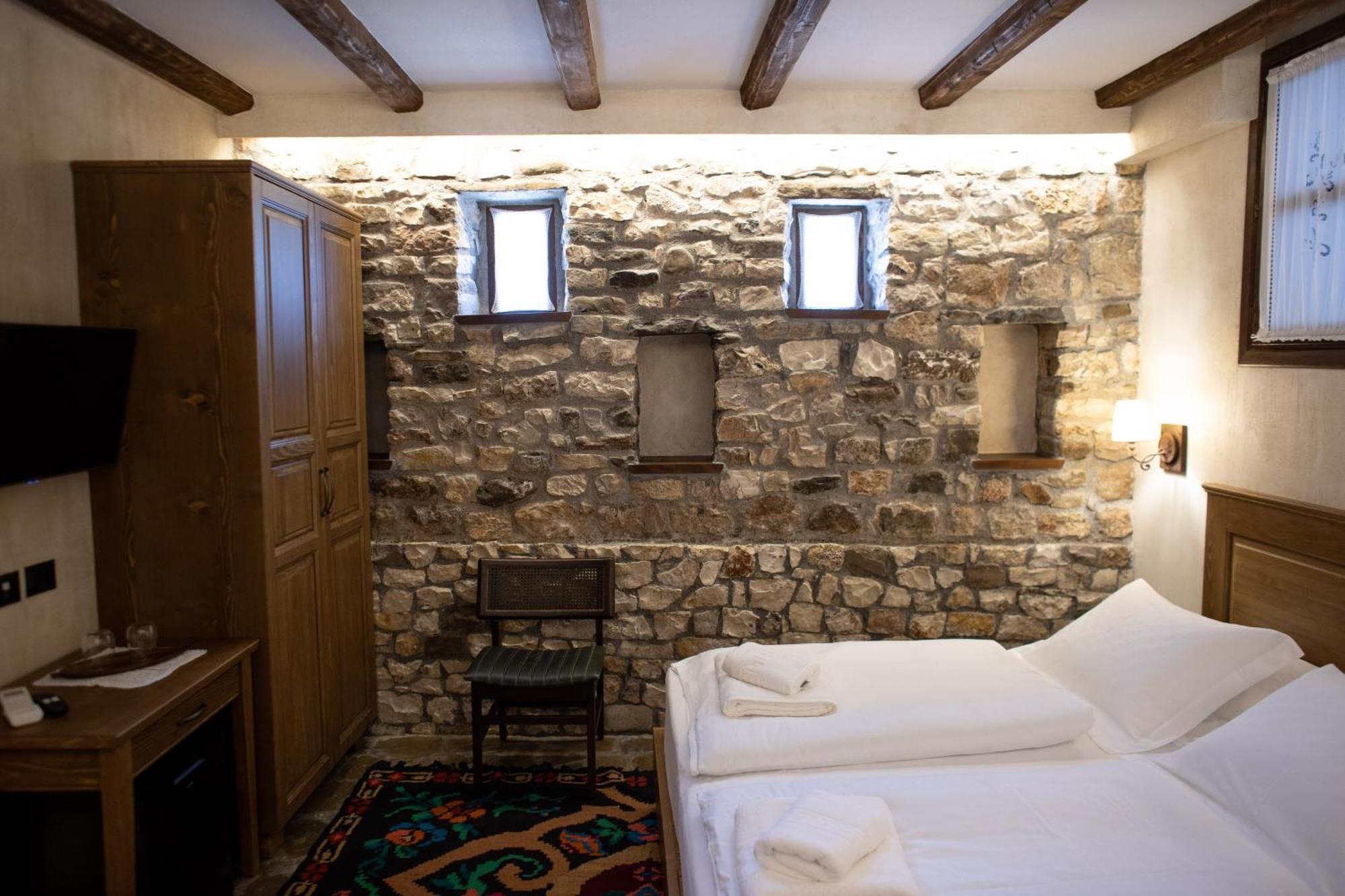 Vista Boutique Hotel Berat Eksteriør bilde