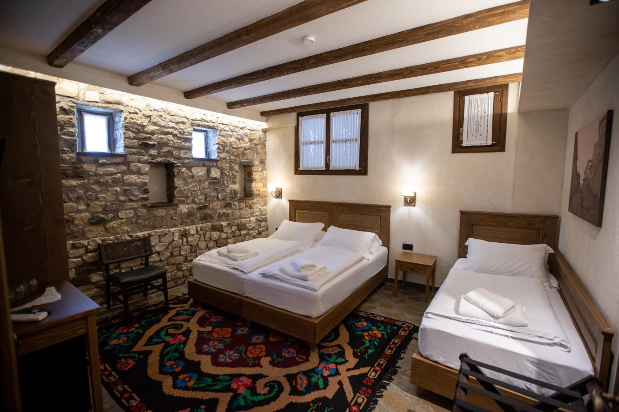 Vista Boutique Hotel Berat Eksteriør bilde