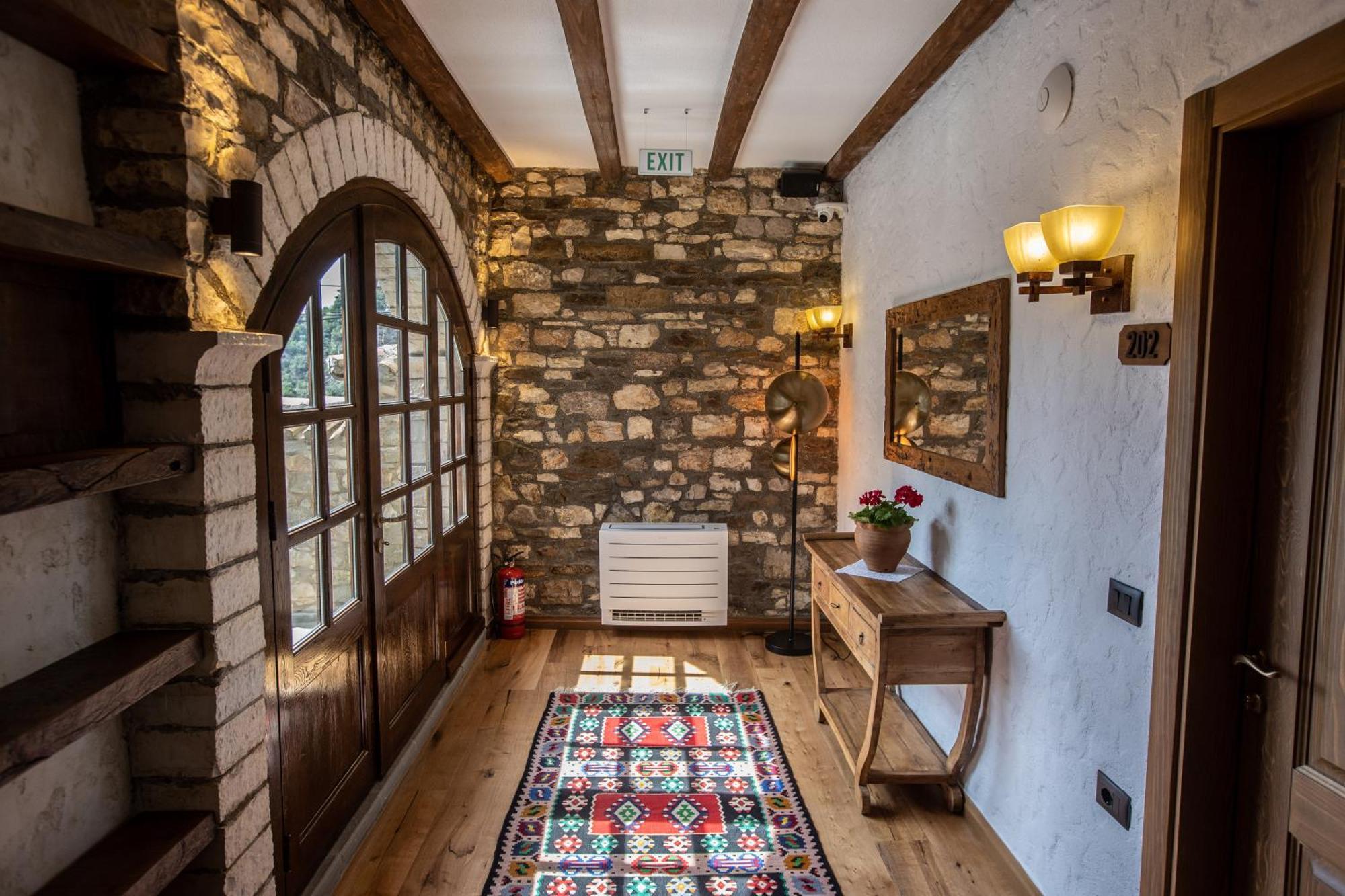 Vista Boutique Hotel Berat Eksteriør bilde