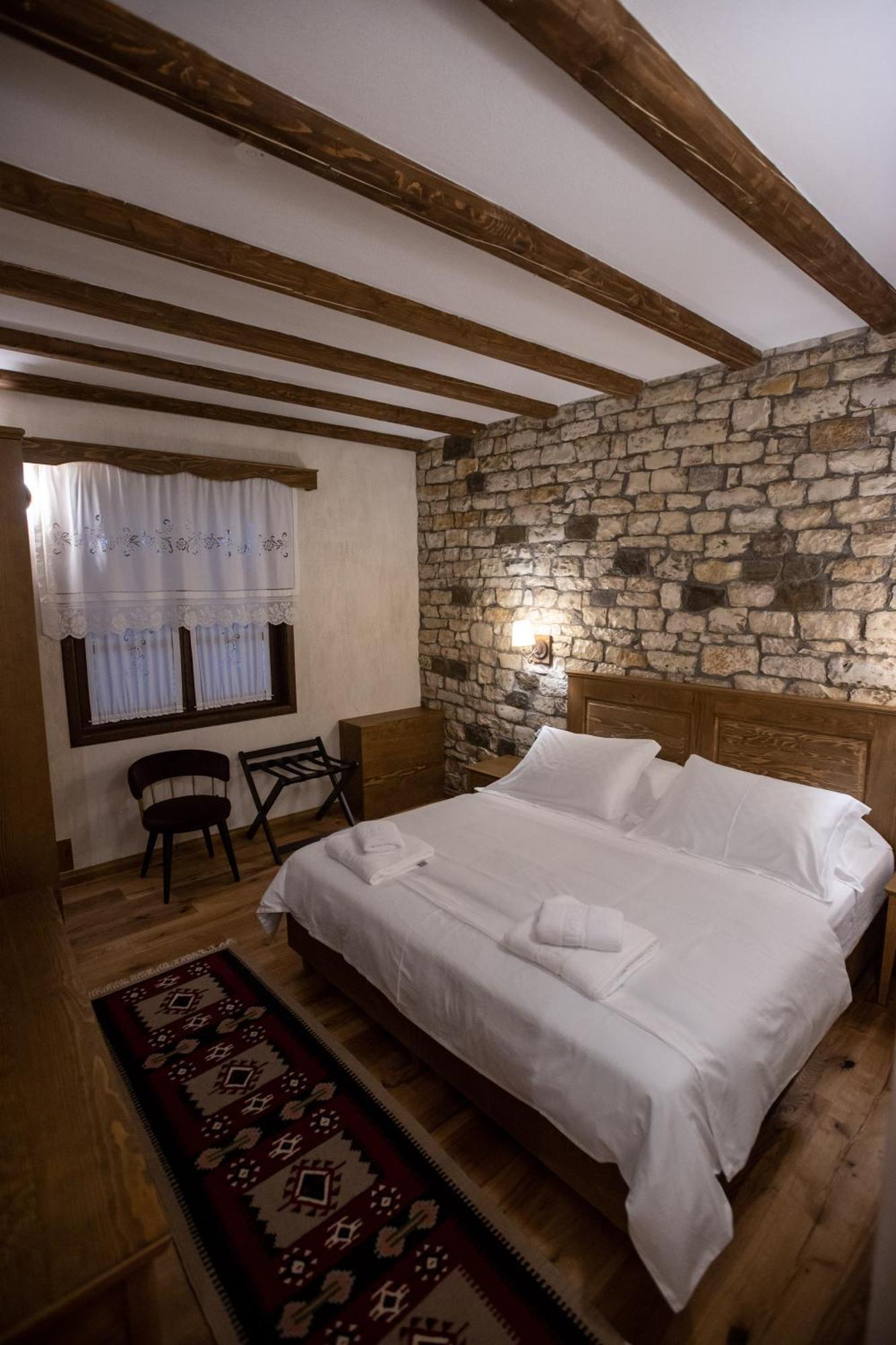 Vista Boutique Hotel Berat Eksteriør bilde
